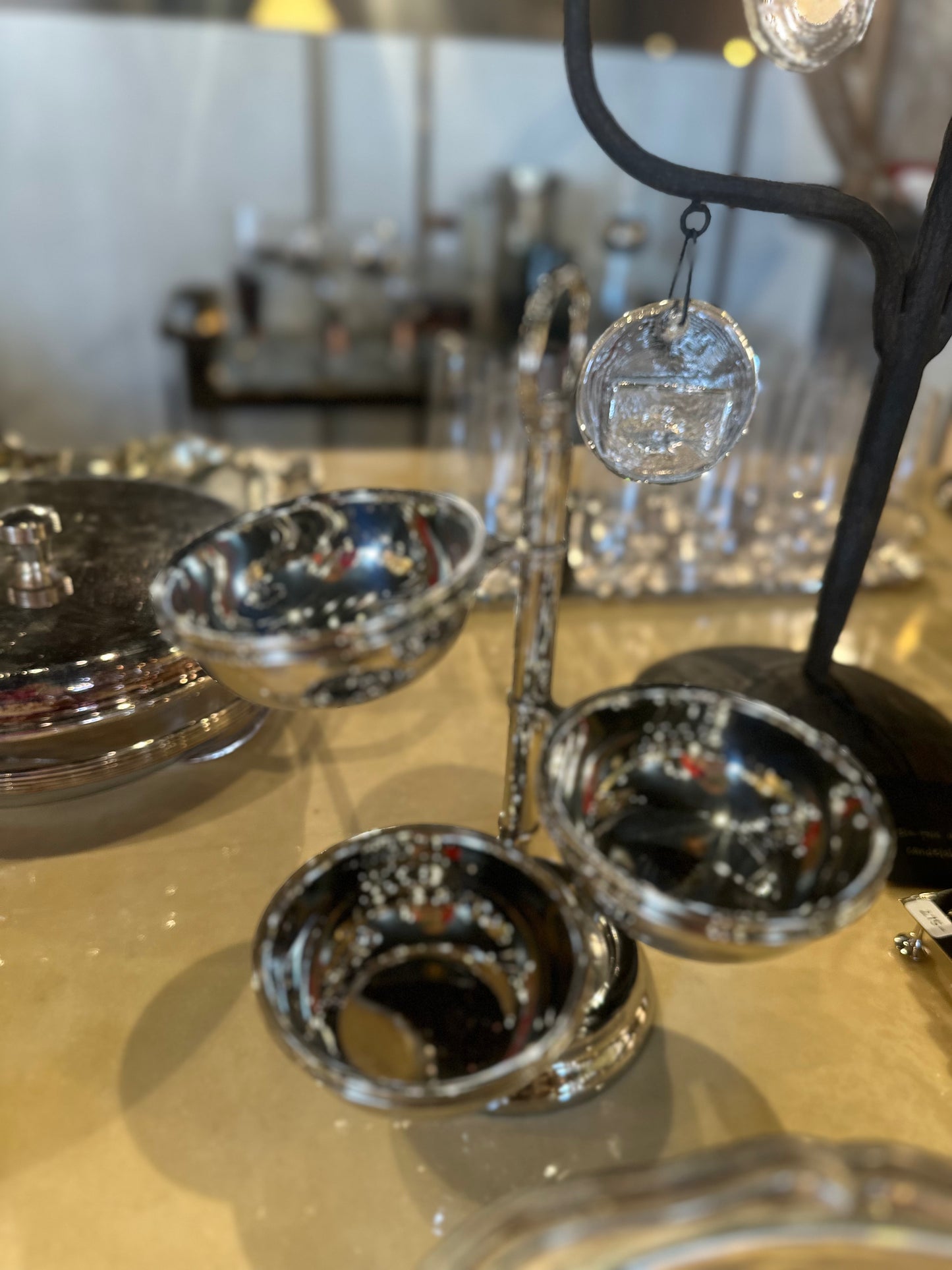 Round Bowl Trolley