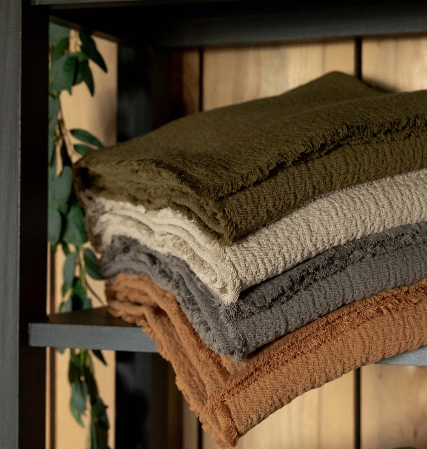 Cantabria Olive Throw